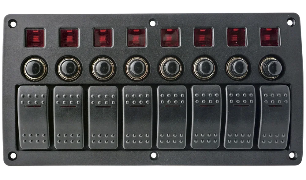 Elpanel med Autsikringer og 8 kontakter v:6726298